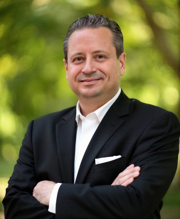 Marc Brynczka, Founder of MJBX Group, fractional executive and business growth consultant based in Northern New Jersey